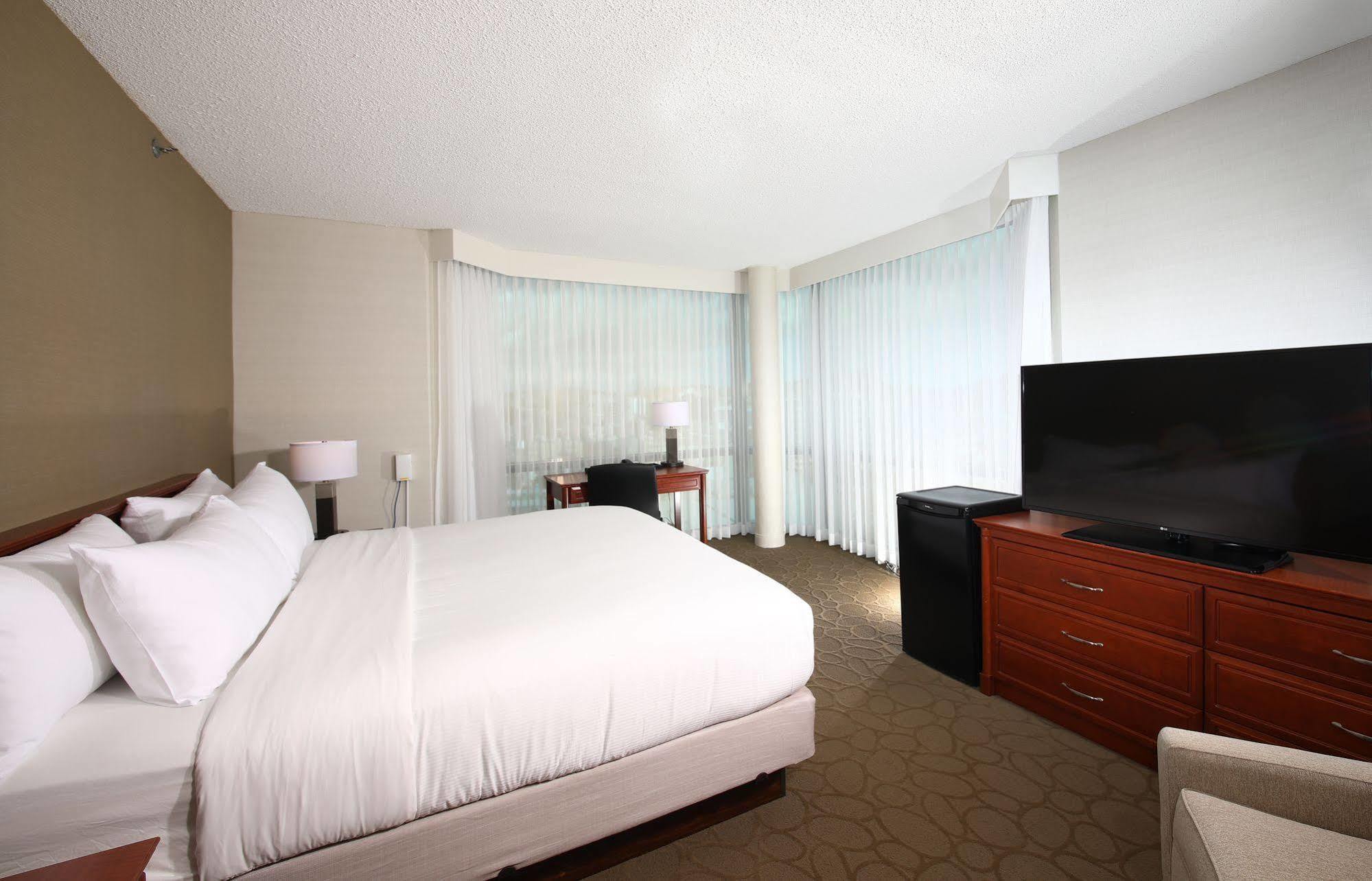 Delta Hotels By Marriott St. John'S Conference Centre Exterior photo