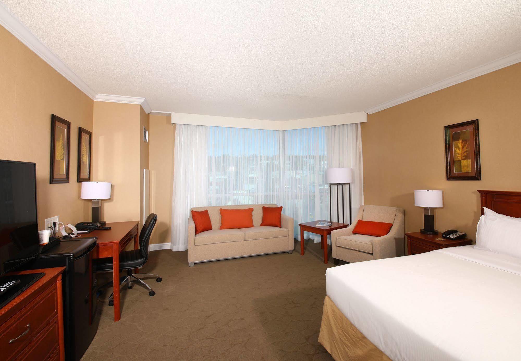 Delta Hotels By Marriott St. John'S Conference Centre Exterior photo